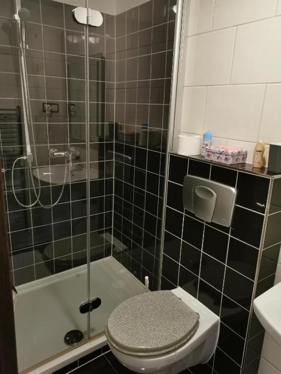 Gaestehaus Giannikis Schorndorf  Ngoại thất bức ảnh