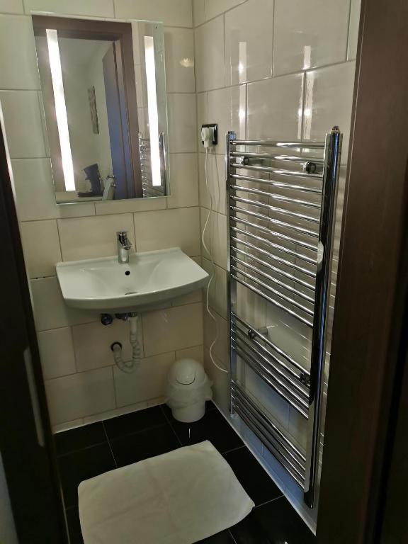Gaestehaus Giannikis Schorndorf  Ngoại thất bức ảnh