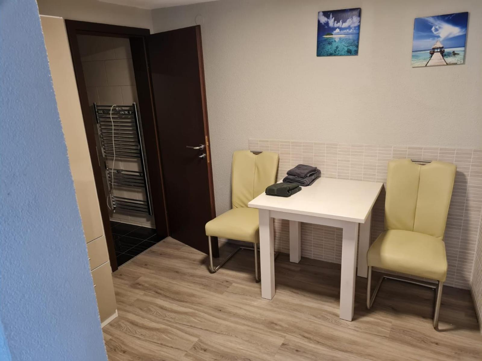 Gaestehaus Giannikis Schorndorf  Ngoại thất bức ảnh
